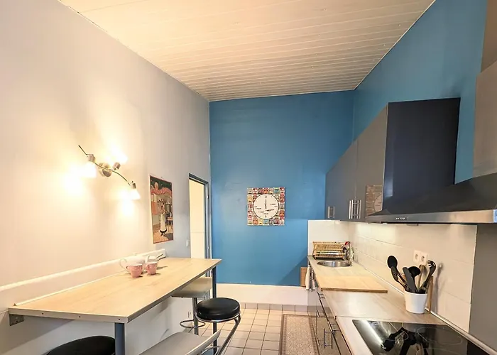 Holiday home La Bi-coque Du Courtgain *