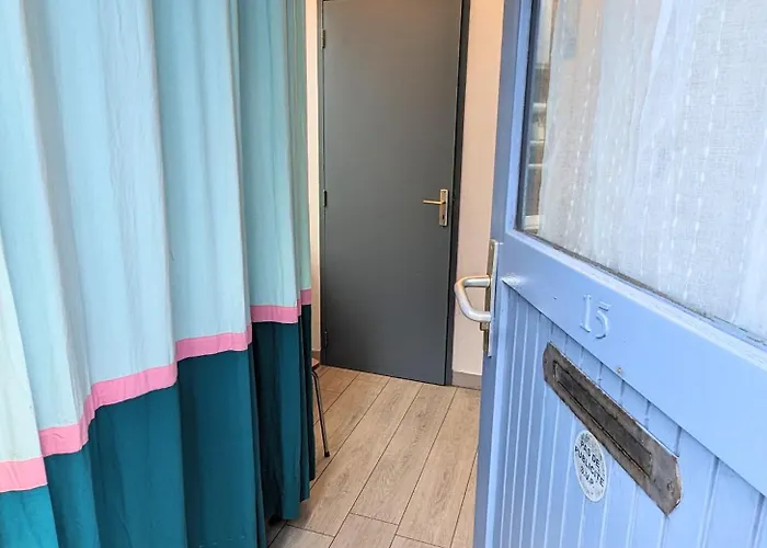 La Bi-coque Du Courtgain Holiday home