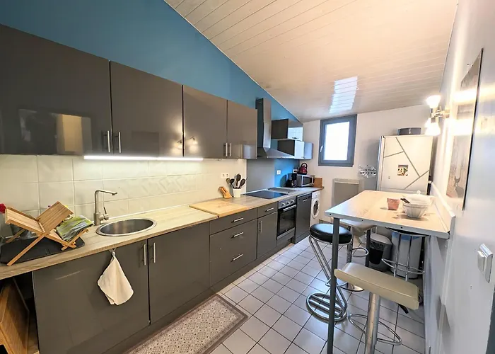 La Bi-coque Du Courtgain Holiday home *